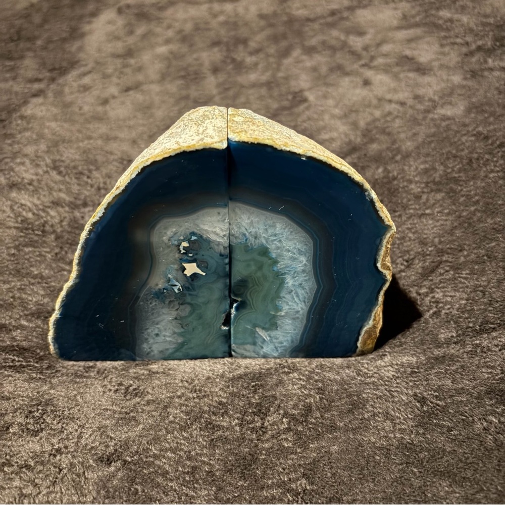 Azure Geode Bookends - Picture 4 of 5